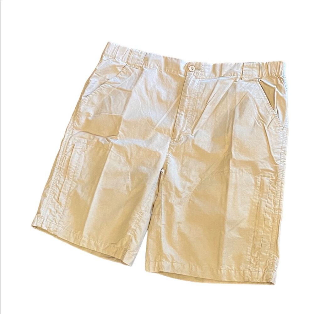 Woolrich Mens Size 35 Cotton Nylon Zip Pocket Shorts in Khaki